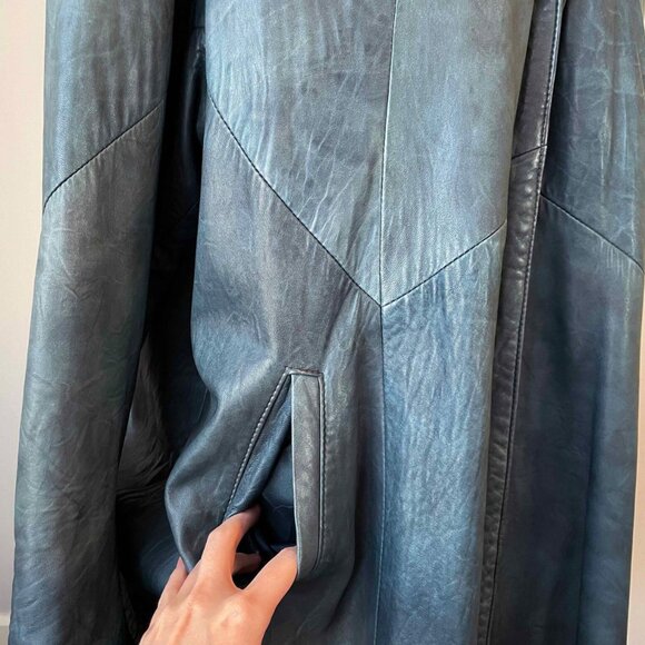 Vintage Hooded Green Leather Poncho: Oversized 90s Cape Coat (3XL) - Picture 5 of 8